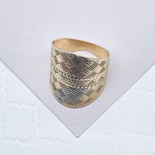 Load image into Gallery viewer, Large 18k Gold Filled Geometric Patterned Tri-Color Ring Wholesale Jewelry
