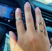 Load image into Gallery viewer, Simple Plain Stackable Band Ring In 18k Gold Filled Supplies
