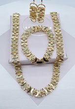 Load image into Gallery viewer, Vintage Chunky Design Set in 18k Gold Filled 12 mm Thickness, Necklace, Bracelet, Earrings
