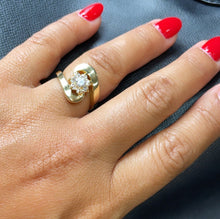 Load image into Gallery viewer, 18k Gold Filled Flower Ring with Cubic Zirconia

