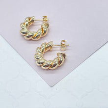 Load image into Gallery viewer, 18k Gold Filled Croissant 20mm Twisted Pushback Open Hoop Earring C-Hoop
