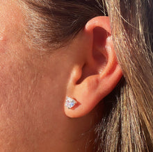 Load image into Gallery viewer, 18k Gold Filled Heart cz Stud Earrings
