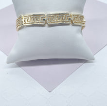 Load image into Gallery viewer, 18k Gold Filled Patterned Bracelet
