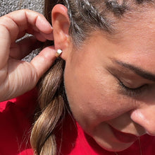 Load image into Gallery viewer, 18k Gold Filled Mini Chunky Huggie Hoop Earrings
