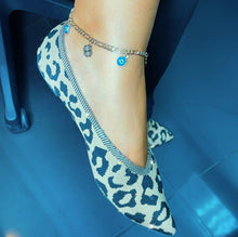 Load image into Gallery viewer, 18k Gold Filled Evil Eyes And Lucky Clover Leaves Anklet In A Figaro Chain
