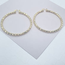 Load image into Gallery viewer, 18k Gold Filled Squared Textured Round Hoops
