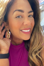 Load image into Gallery viewer, 18k Gold Filled Single Long Oval Chunky Link Earrings
