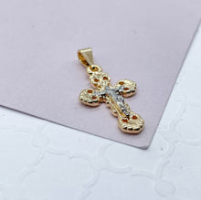 Load image into Gallery viewer, 18k GoldFilled Pendant With Silver Toned Jesus
