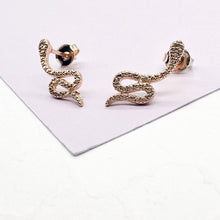 Load image into Gallery viewer, 18k Gold Filled Plain Snake Stud Earring
