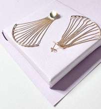 Load image into Gallery viewer, 18k Gold Filled Delicate, Fish Fin Like Earrings
