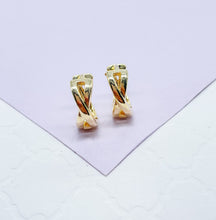 Load image into Gallery viewer, 18k Gold Filled Smooth Infinity Shaped Huggies
