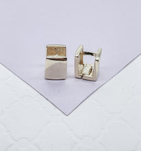 Load image into Gallery viewer, 18k Gold Filled Smooth Plain Square Huggies, Wrap Around Earring
