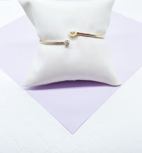 Load image into Gallery viewer, 18k Gold Filled Dainty Cuff Bangle With Stone and Pearl Ends
