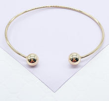 Load image into Gallery viewer, 18k Gold Filled Plain Cuff Bracelet With Balls as Ends
