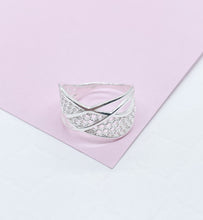 Load image into Gallery viewer, 925 Sterling Silver Ring With Honey Comb Textures &amp; Smooth Thin Rows
