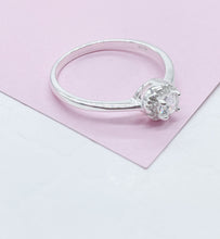Load image into Gallery viewer, 925 Silver Solitare Ring With Round CZ Stones

