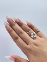 Load image into Gallery viewer, 925 Sterling Silver Ocean Themed Ring With Stamped Seahorse, Turtle, Starfish &amp; Sea shells
