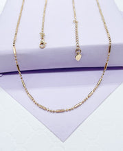 Load image into Gallery viewer, 18k Gold Filled Dainty 3-Bead patterned Dash Dot Chain
