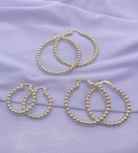 Load image into Gallery viewer, 18k Gold Filled 4mm Beaded Hoop Earring
