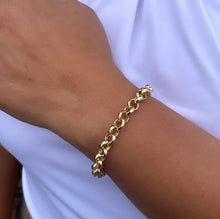 Load image into Gallery viewer, 18k Gold Filled Chunky Plain Rolo Link Bracelet
