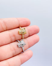Load image into Gallery viewer, 18k Gold Filled Zirconia Panther Ring With Emerald colored Eyes
