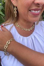 Load image into Gallery viewer, 18k Gold Filled Smooth Wide Puffy Mariner Link Set
