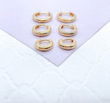 Load image into Gallery viewer, 18k Gold Filled Set of 3 Huggie Hoops
