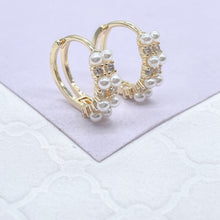 Load image into Gallery viewer, 18k Gold Filled Paired Pearl Beaded Earring With Patterned CZ Stone

