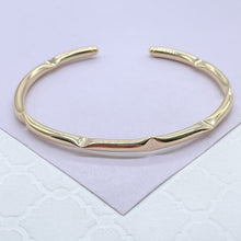 Load image into Gallery viewer, 18k Gold Filled Plain Smooth Cuff Bracelet Patterned With Vertical &amp; Horizontal Dents
