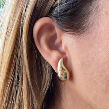 Load image into Gallery viewer, Gorgeous 18k Gold Filled XL Plain Tear Drop Earrings
