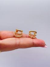Load image into Gallery viewer, 18k Gold Filled Plain 3 Row Earring Cuff
