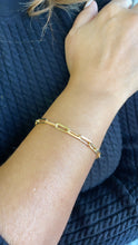Load image into Gallery viewer, 18k Gold Filled Dainty Smooth Paperclip Bracelet Availbe in 3 Sizes

