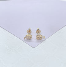 Load image into Gallery viewer, 18k Gold Filled Gold Dainty Clover Stud Earring, Dainty Stud, Gold Studs Gift for her, St Patrick's Studs, Childrens Jewlery, Baby Studs
