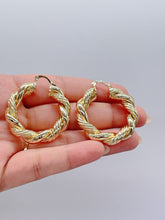 Load image into Gallery viewer, 18k Gold Filled XL Style Smooth Plain Twisted Hoop Earrings Available in 3 Sizes
