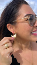 Load image into Gallery viewer, 18k Gold Filled Smooth Plain Wavy Boho Style Earrings
