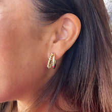 Load image into Gallery viewer, 18k Gold Filled Double Link Smooth And Twisted Pushback Open Hoop Earring C-Hoop
