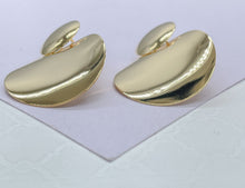 Load image into Gallery viewer, 18k Gold Filled Art Deco Plate Earrings: Handmade Dangle Earrings
