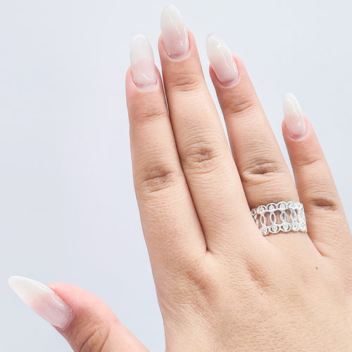 925 Sterling Silver Unified Circle Ring With engraved textures