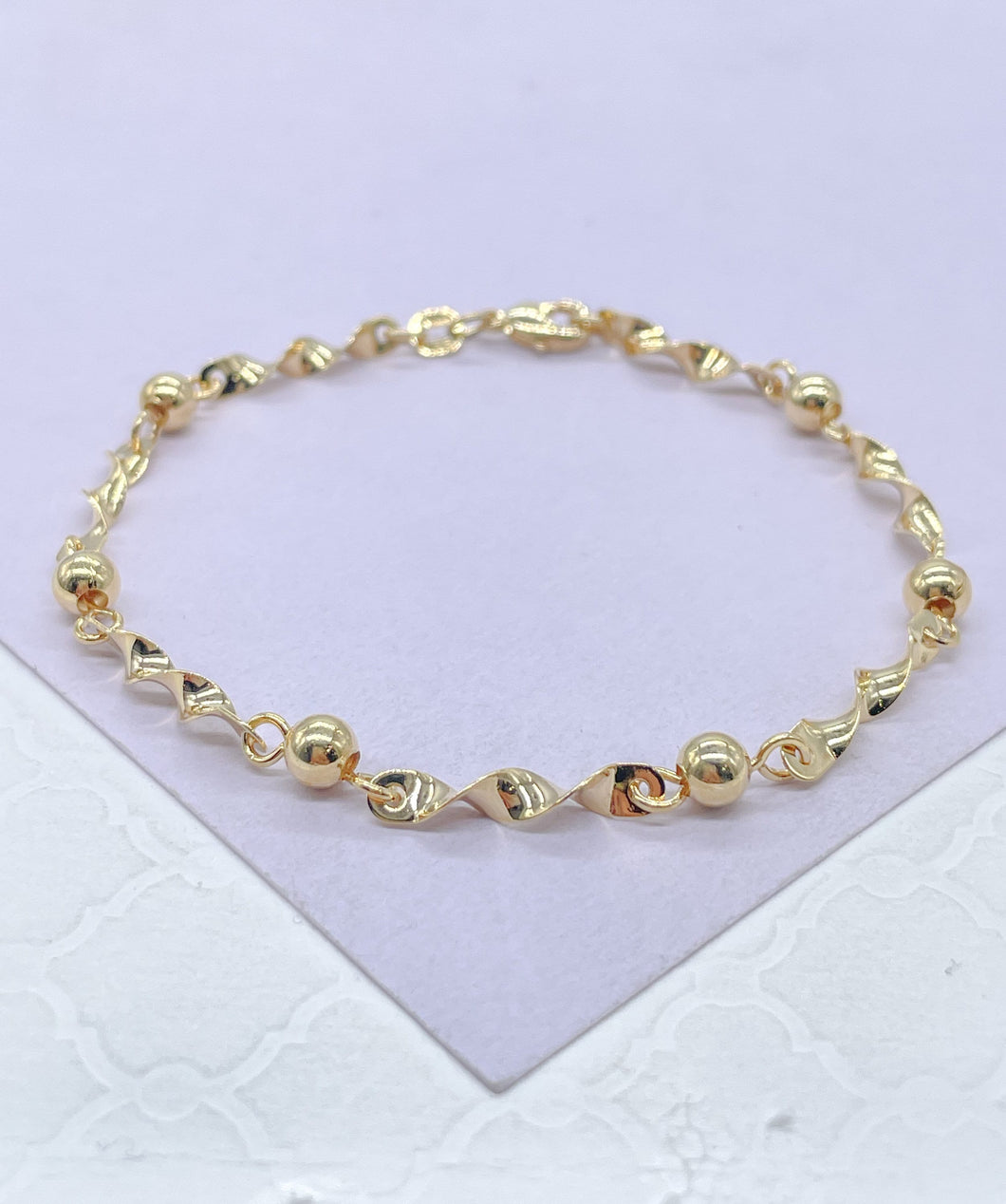 18k Gold Filled Twist and Beaded Dainty Bracelet