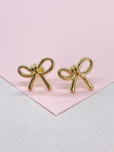 Load image into Gallery viewer, 18k Gold Filled Plain Smooth Bow Studs, Available in 2 Styles
