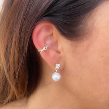Load image into Gallery viewer, 18k Gold Filled Mini CZ Link Ear Cuff
