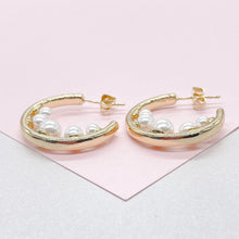 Load image into Gallery viewer, 18k Gold filled Smooth Hoop Earrings With Inner Pearls Attached
