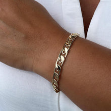 Load image into Gallery viewer, 18k Gold Filled Flat Rectangle Linked Chain &amp; Bracelet
