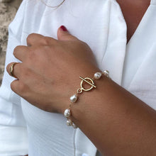 Load image into Gallery viewer, 18k Gold Filled Synthetic Pearl Toggle Bracelet
