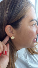 Load image into Gallery viewer, 18k Gold Filled Starburst Flower Stud Earring
