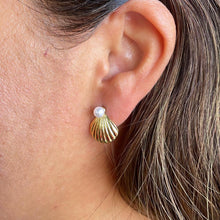 Load image into Gallery viewer, 18k Gold Filled Clam Stud Earrings with Pearl Engraved, Pearl Earrings, Shell Earrings,
