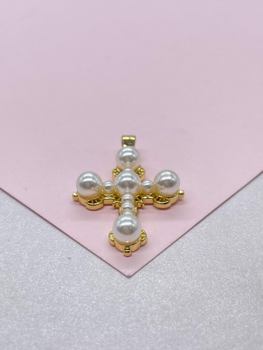 18k Gold Filled Faux all around Pearl Style Cross Pendant