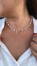 Load image into Gallery viewer, 18k Gold Filled Natural Shaped 6mm Faux Beaded Pearl Toggle Choker
