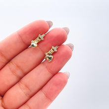 Load image into Gallery viewer, 18k Gold Filled CZ Link Design Huggie with Heart Charm
