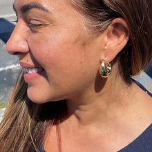 Load image into Gallery viewer, 18k Gold Filled Chunky Puffy Smooth Dome Hoop Earring
